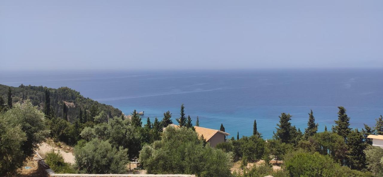 Villa Nereid Glafki - Enjoy Summer Sunsets Áyios Nikítas Екстериор снимка